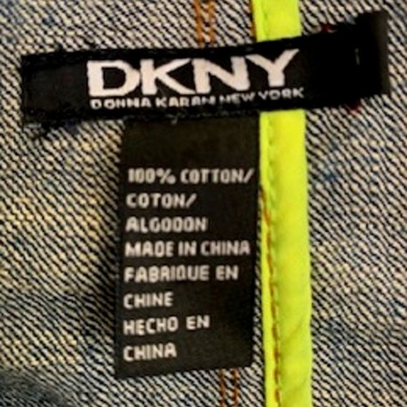 NWOT DKNY Girls Denim Medium Wash Blue Jacket 100% Cotton Sz: 5 - Picture 6 of 6